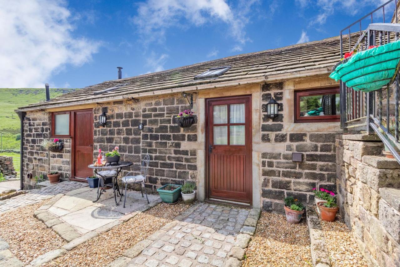 Jim'S Barn Villa Diggle Exterior foto